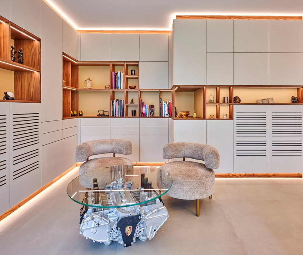 Grand salon lumineux et spacieux d'un appartement aménagé sur plan en VEFA